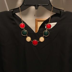 Statement necklace